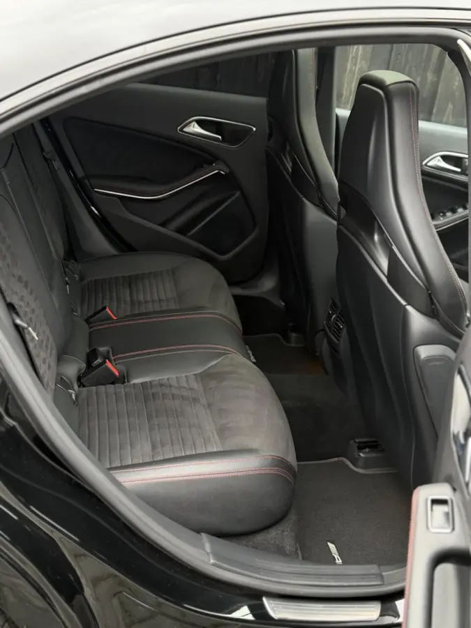 AMG 45 4MATIC| Schaalst.| Panodak| Vol