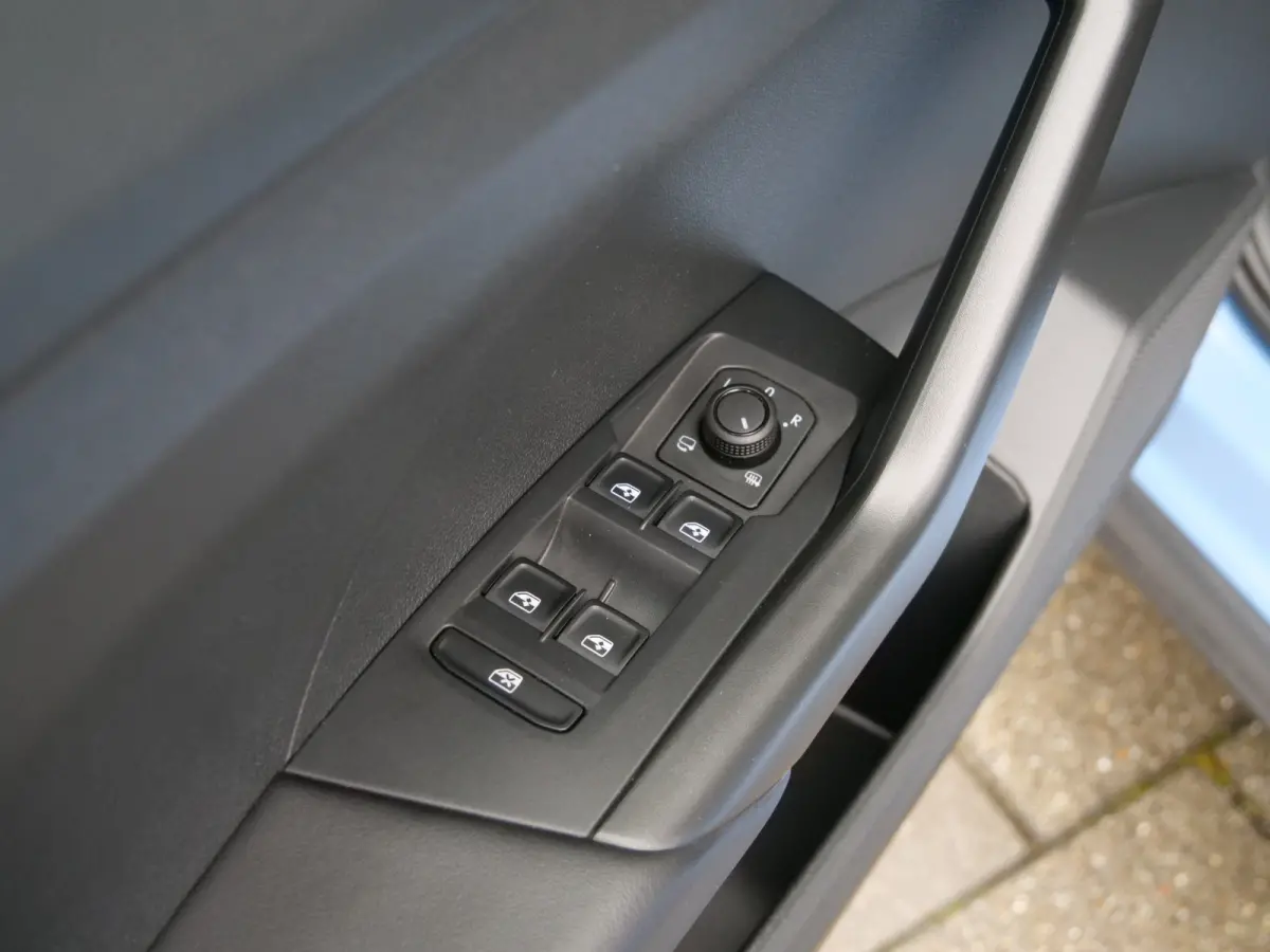1.0 TSI Life Edition 116 Pk Automaat Apple Carplay / DAB / Camera