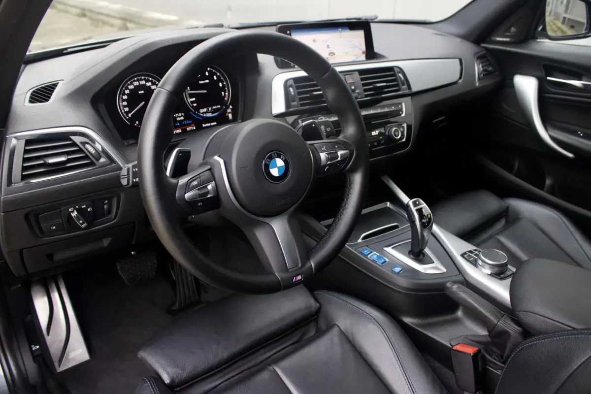 M140i xDrive| Schuifdak - LCI2 - Memory - Camera