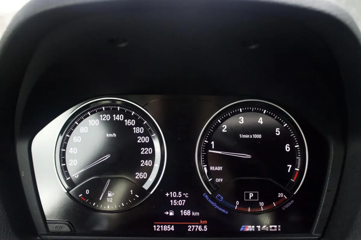 M140i xDrive| Schuifdak - LCI2 - Memory - Camera