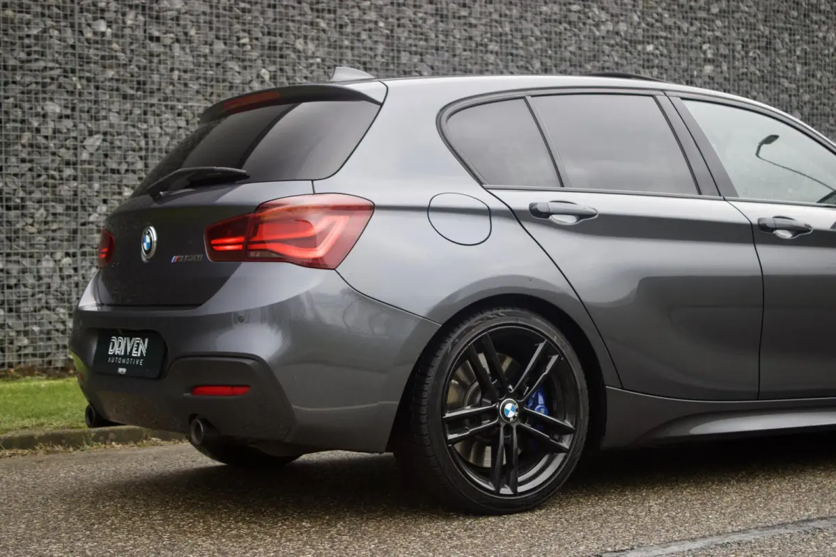M140i xDrive| Schuifdak - LCI2 - Memory - Camera