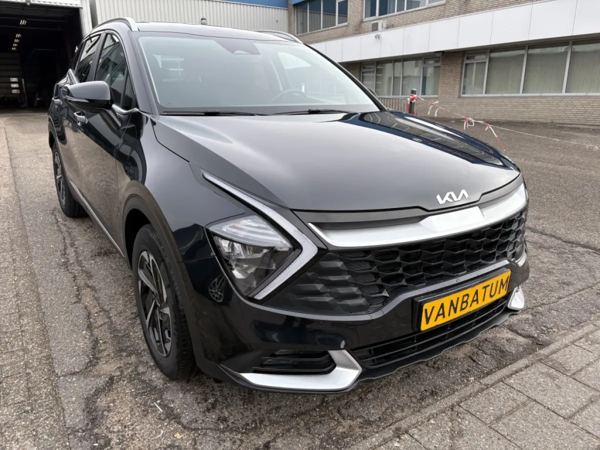 1.6 T-GDi DynamicLine | Navi | LED | LMV | Apple Carplay + Andro