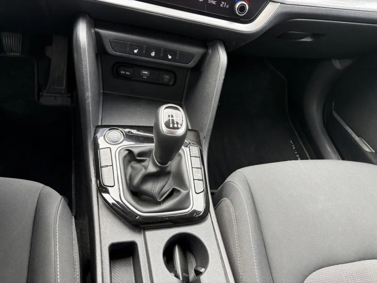 1.6 T-GDi DynamicLine | Navi | LED | LMV | Apple Carplay + Andro
