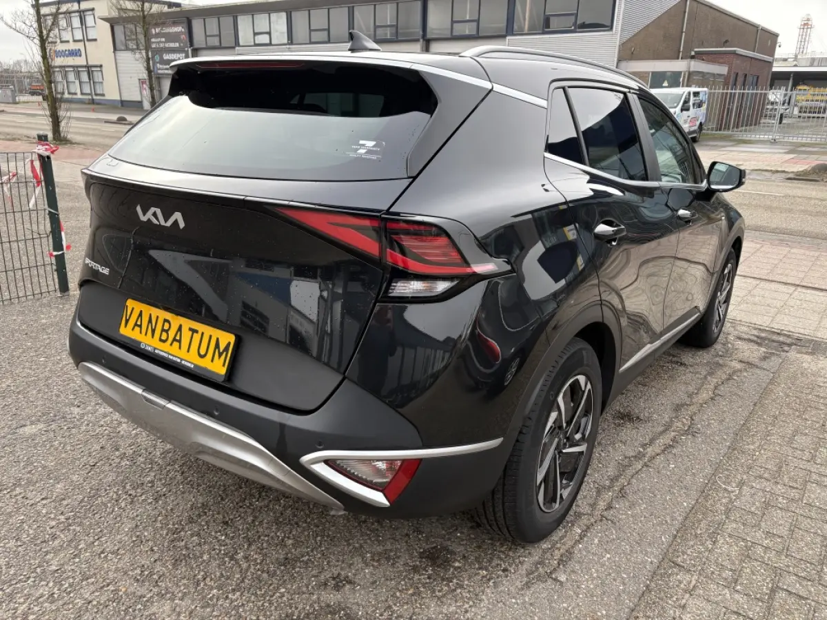 1.6 T-GDi DynamicLine | Navi | LED | LMV | Apple Carplay + Andro
