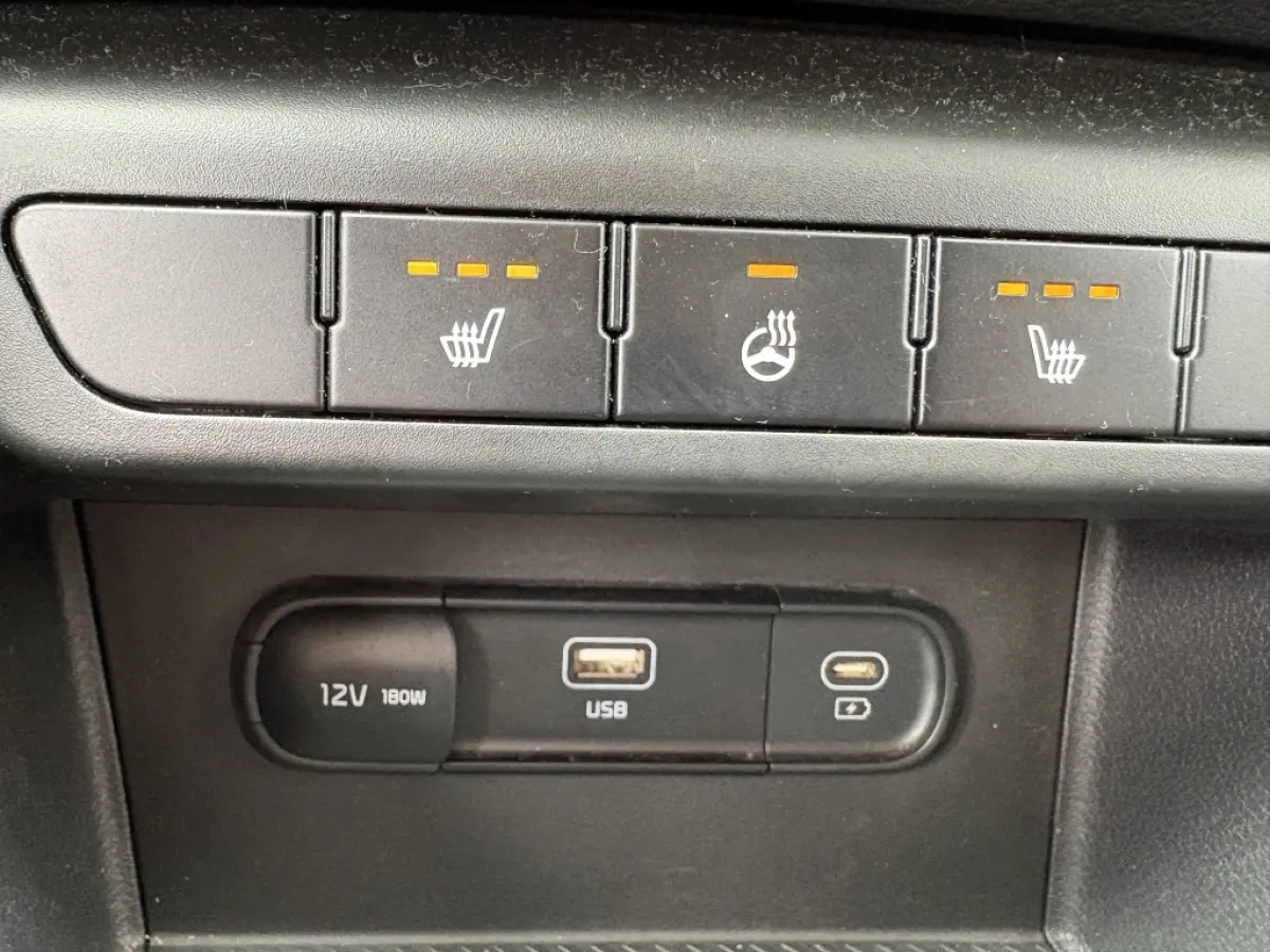 1.6 T-GDi DynamicLine | Navi | LED | LMV | Apple Carplay + Andro