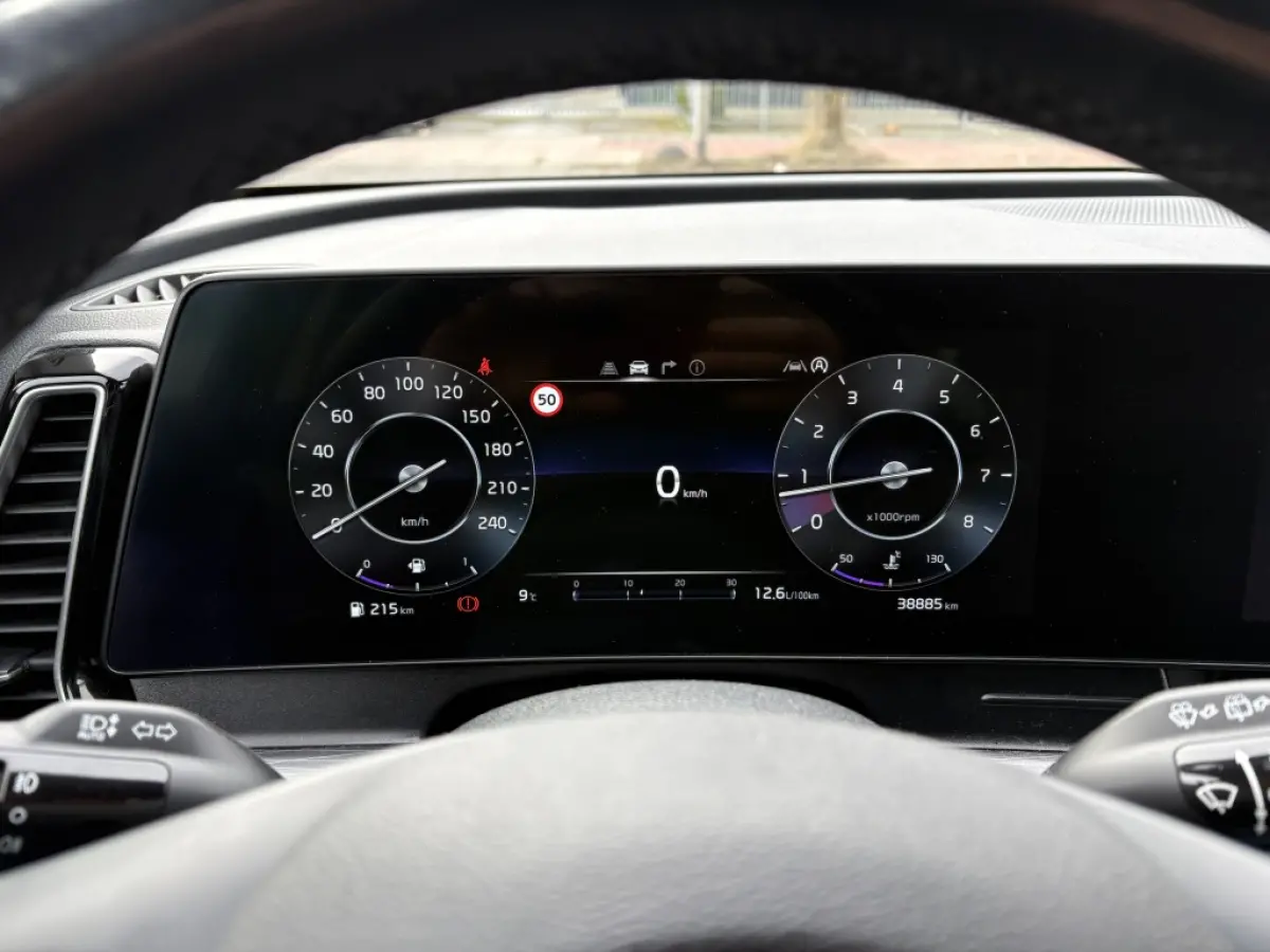 1.6 T-GDi DynamicLine | Navi | LED | LMV | Apple Carplay + Andro