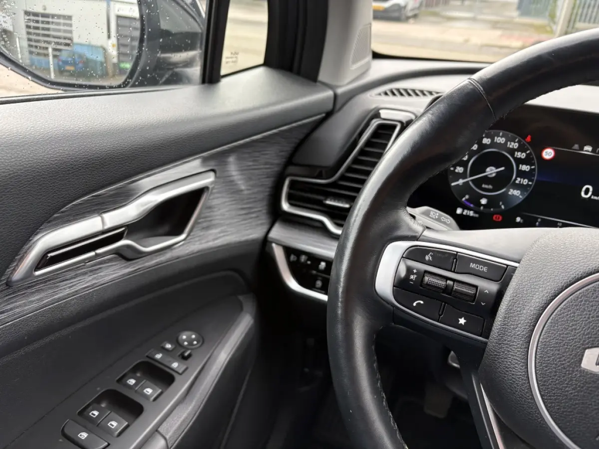 1.6 T-GDi DynamicLine | Navi | LED | LMV | Apple Carplay + Andro
