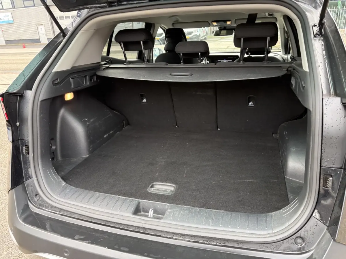 1.6 T-GDi DynamicLine | Navi | LED | LMV | Apple Carplay + Andro