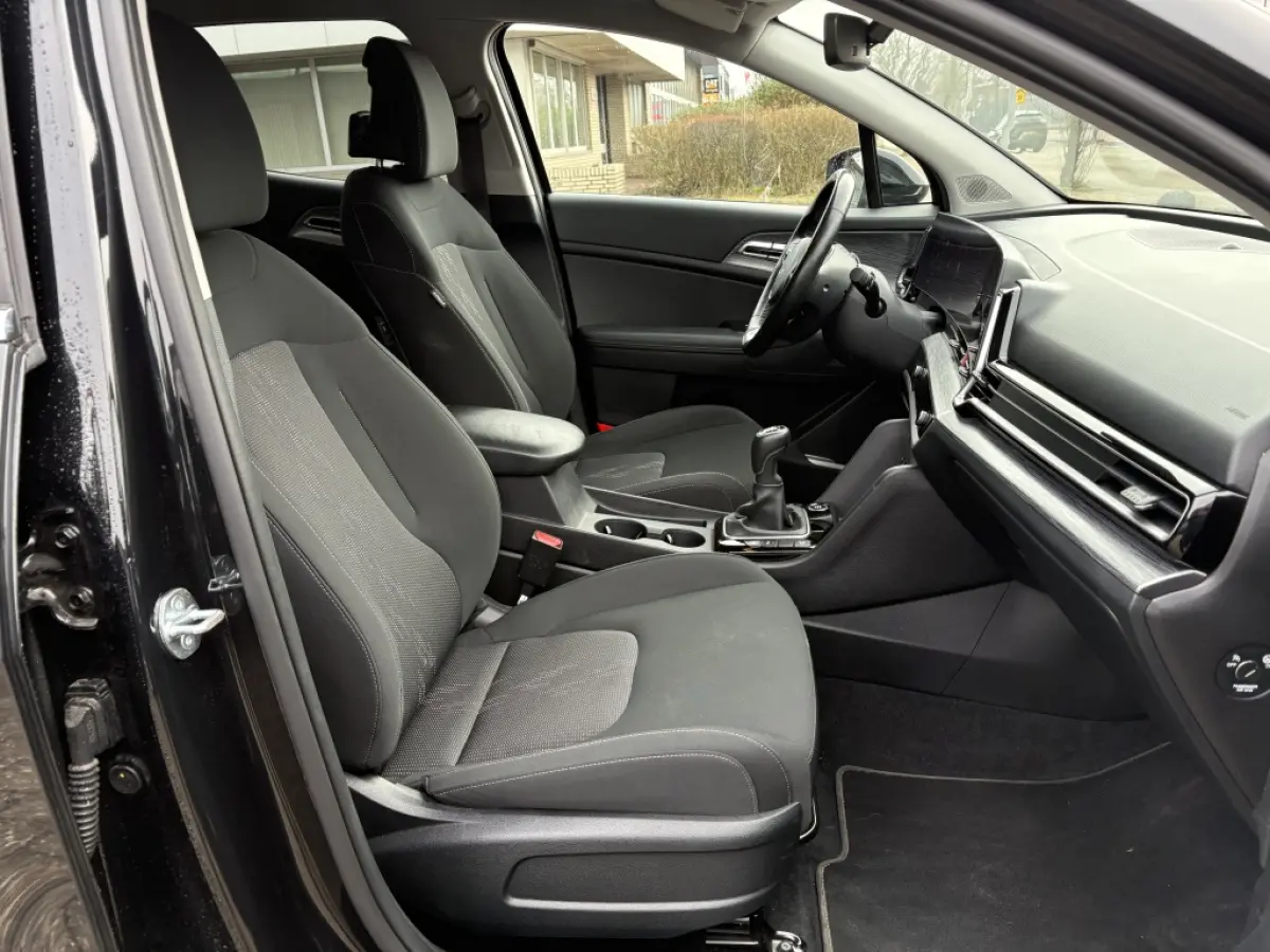 1.6 T-GDi DynamicLine | Navi | LED | LMV | Apple Carplay + Andro