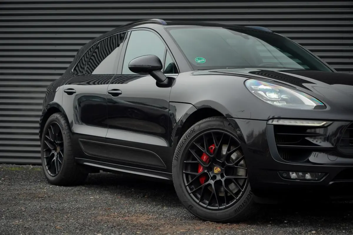 3.0 GTS / Pano / Luchtvering / Trekhaak / Sportstoelen / Carplay