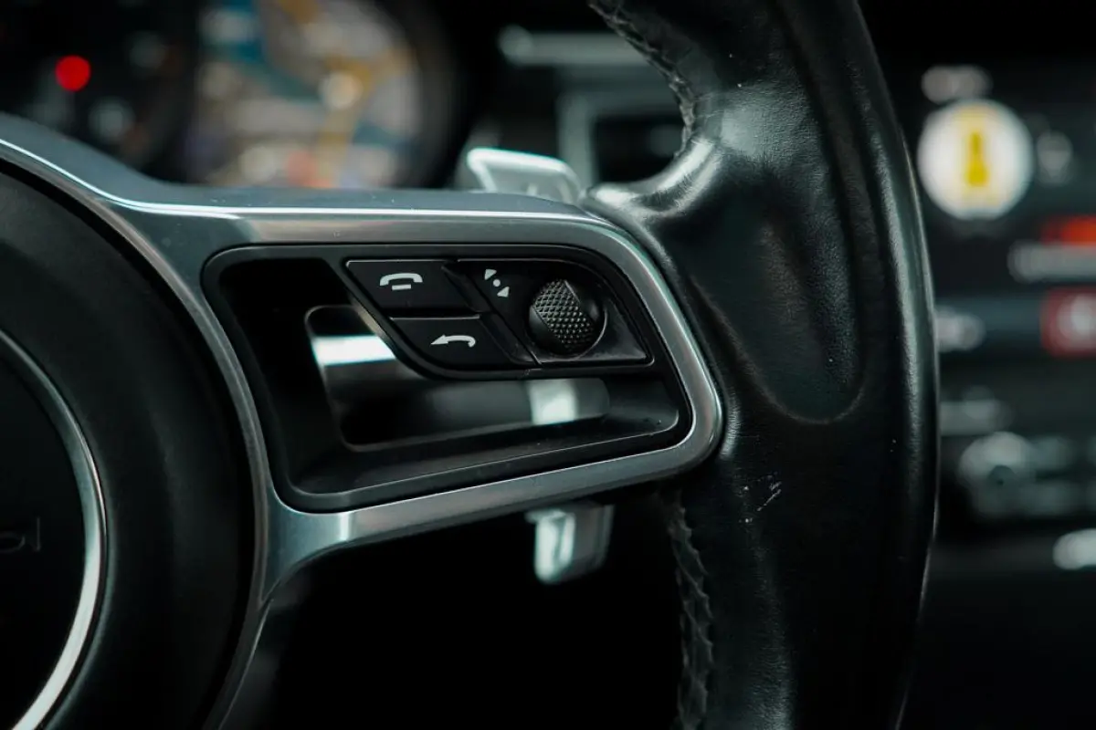 3.0 GTS / Pano / Luchtvering / Trekhaak / Sportstoelen / Carplay