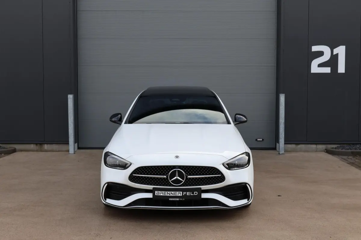 200 AMG Line / Panoramadak / Memory Stoelen / 360 Camera / Night Pakket / Burmester Surround