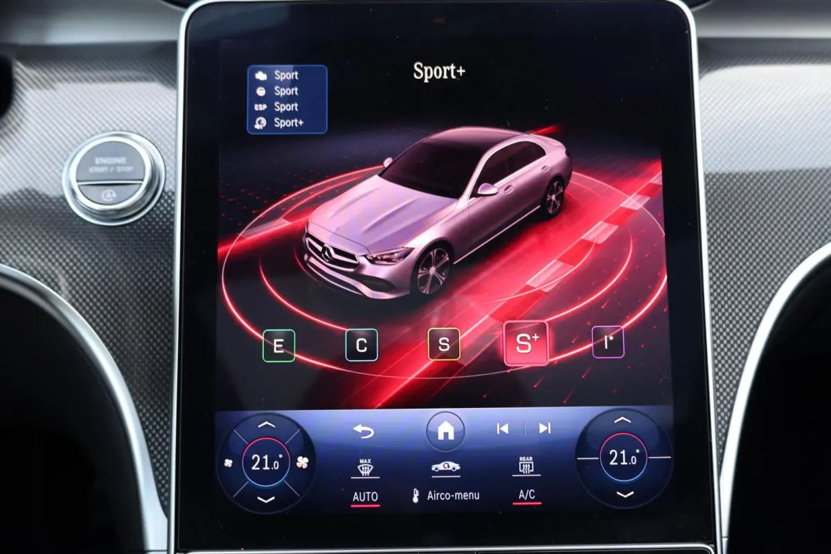 200 AMG Line / Panoramadak / Memory Stoelen / 360 Camera / Night Pakket / Burmester Surround