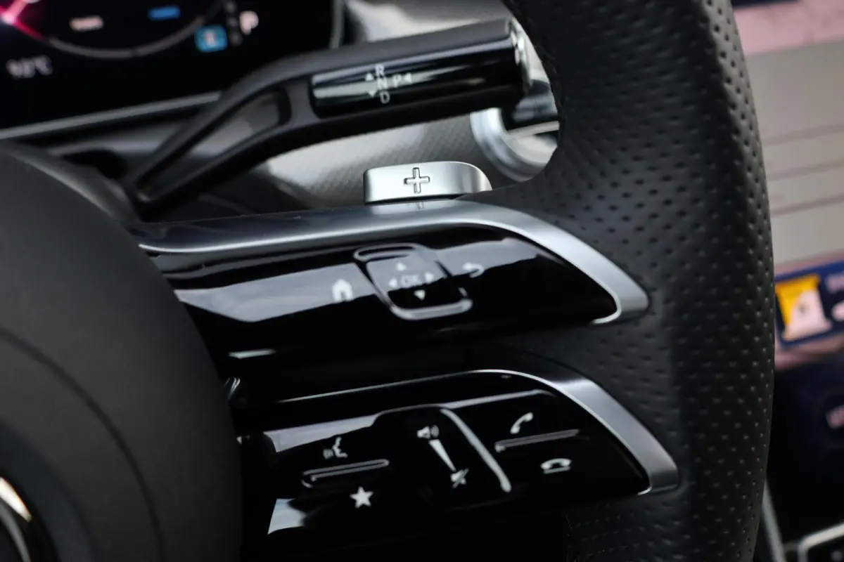 200 AMG Line / Panoramadak / Memory Stoelen / 360 Camera / Night Pakket / Burmester Surround