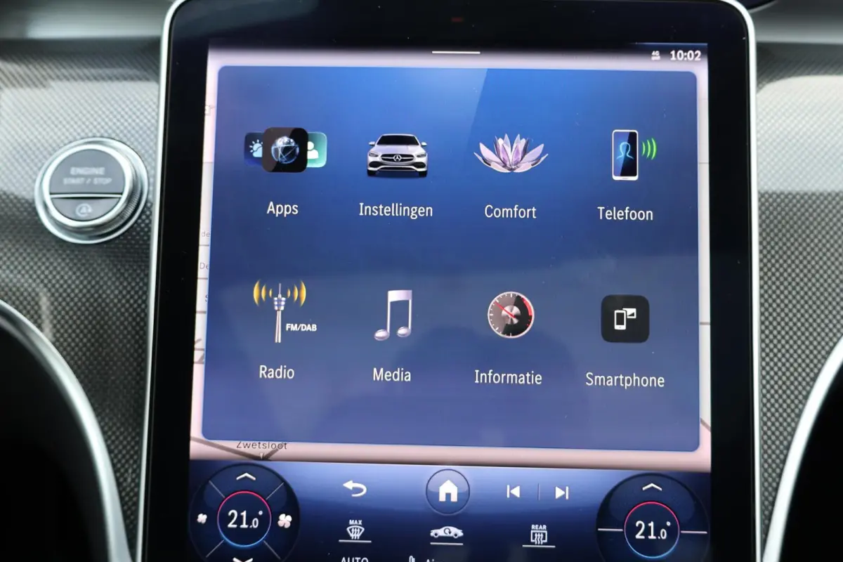 200 AMG Line / Panoramadak / Memory Stoelen / 360 Camera / Night Pakket / Burmester Surround