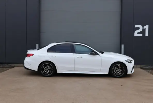 200 AMG Line / Panoramadak / Memory Stoelen / 360 Camera / Night Pakket / Burmester Surround
