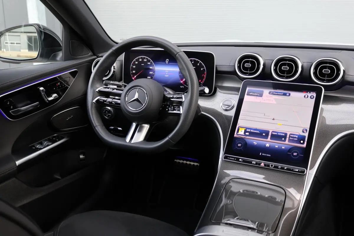 200 AMG Line / Panoramadak / Memory Stoelen / 360 Camera / Night Pakket / Burmester Surround