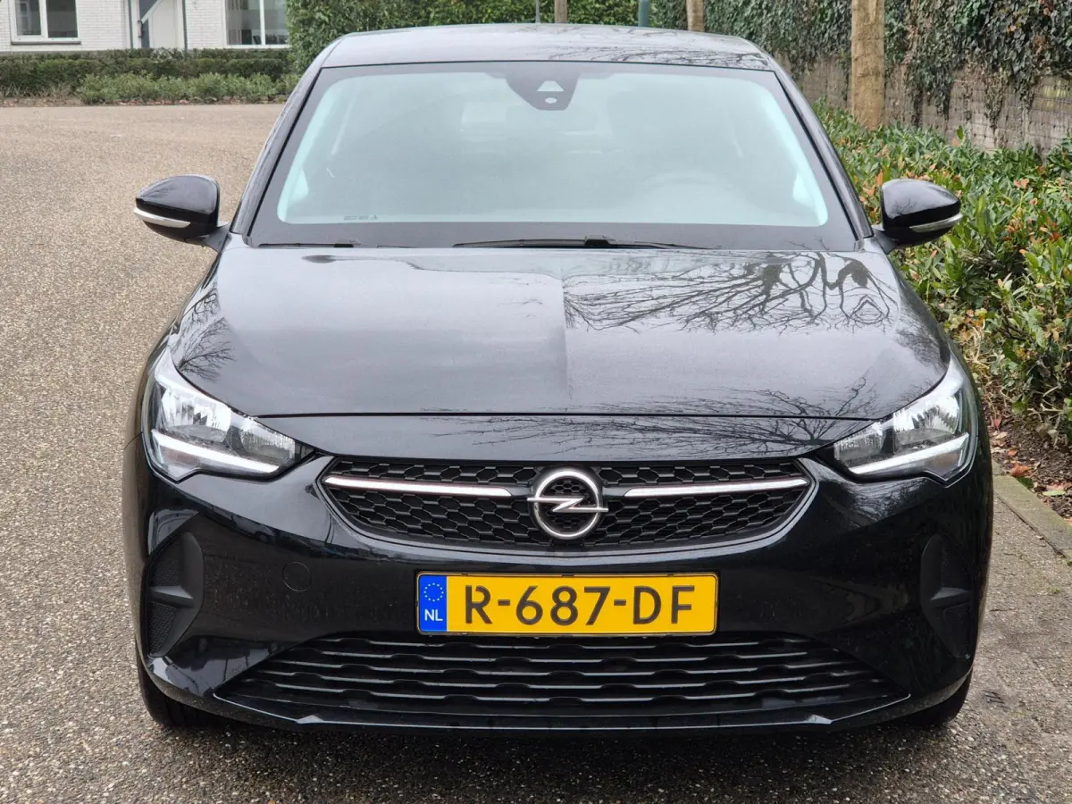 1.2 Edition Android Apple CarPlay Auto Zwart Line Assist NL NAP RIJKLAAR 1.2 Edition