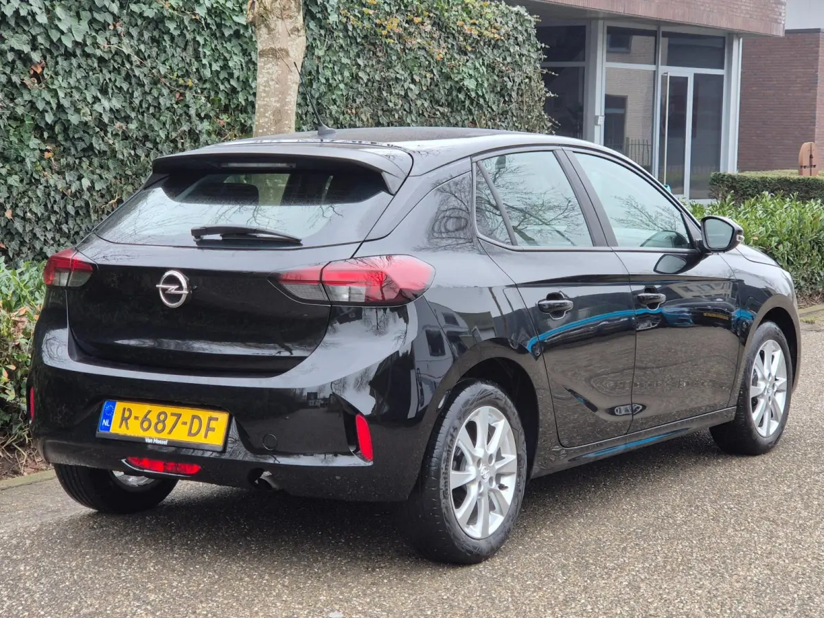 1.2 Edition Android Apple CarPlay Auto Zwart Line Assist NL NAP RIJKLAAR 1.2 Edition