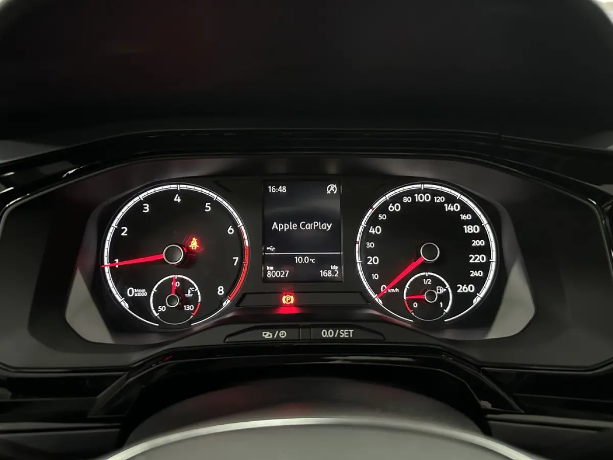 1.0 TSI Join PANO ACC BLIND CARPLAY
