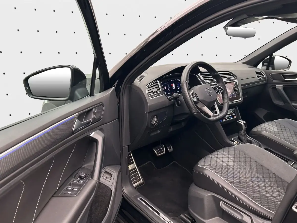 1.4 TSI eHybrid R-Line BLACK ST. ** IQ LIGHT, VIRTUAL, PANORAMA, TREKH, 19-inch LMV ** 1e EIG - UNFALLFREI ** ** INFORMEER OOK NAAR ONZE AANTREKKELIJKE FINANCIAL-LEASE TARIEVEN **
