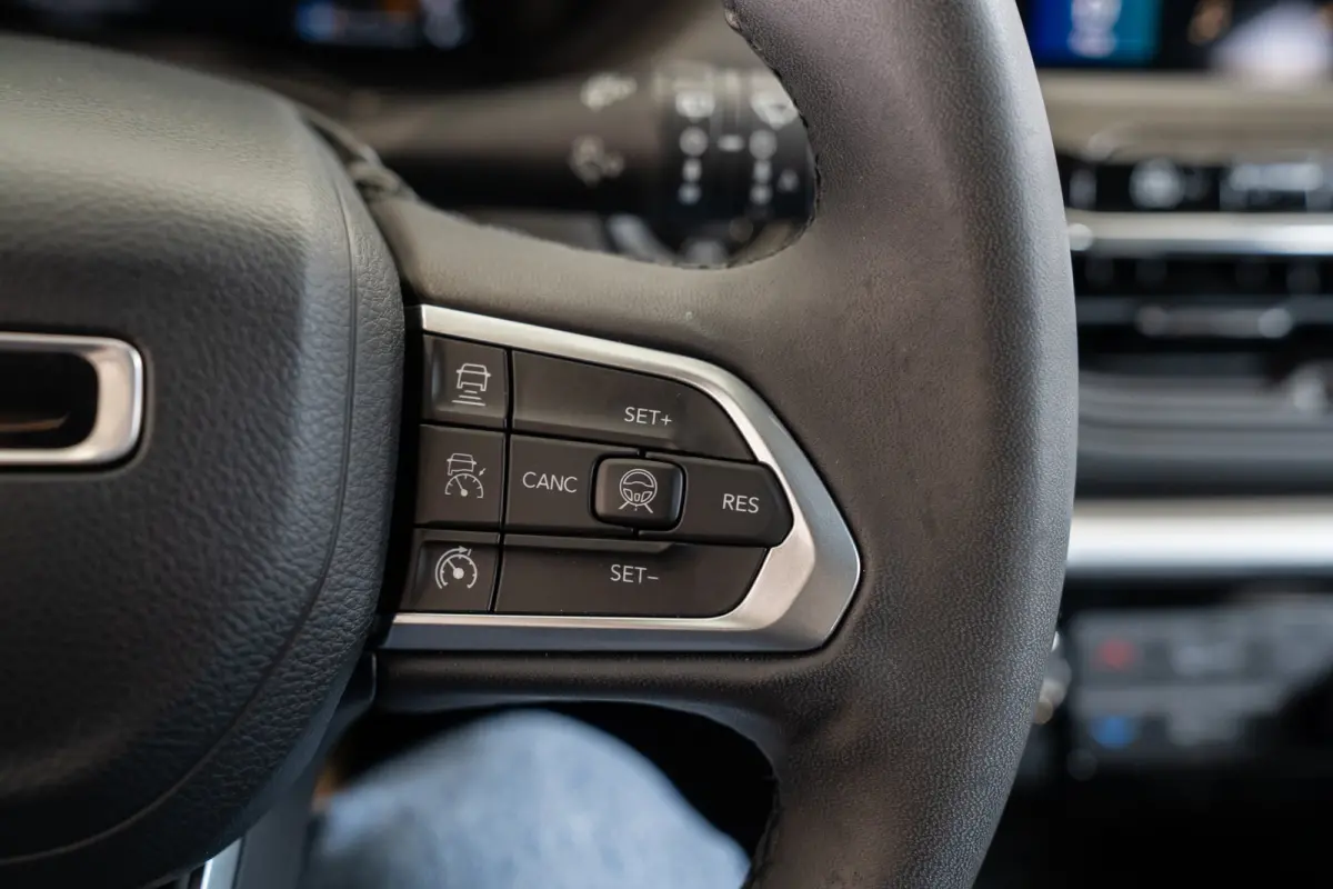 4xe 240 Plug-in Hybrid Limited | Navigatie | Climate Controle | Elektrische Achterklep | Keyless | Camera | Apple Carplay & Android Auto |