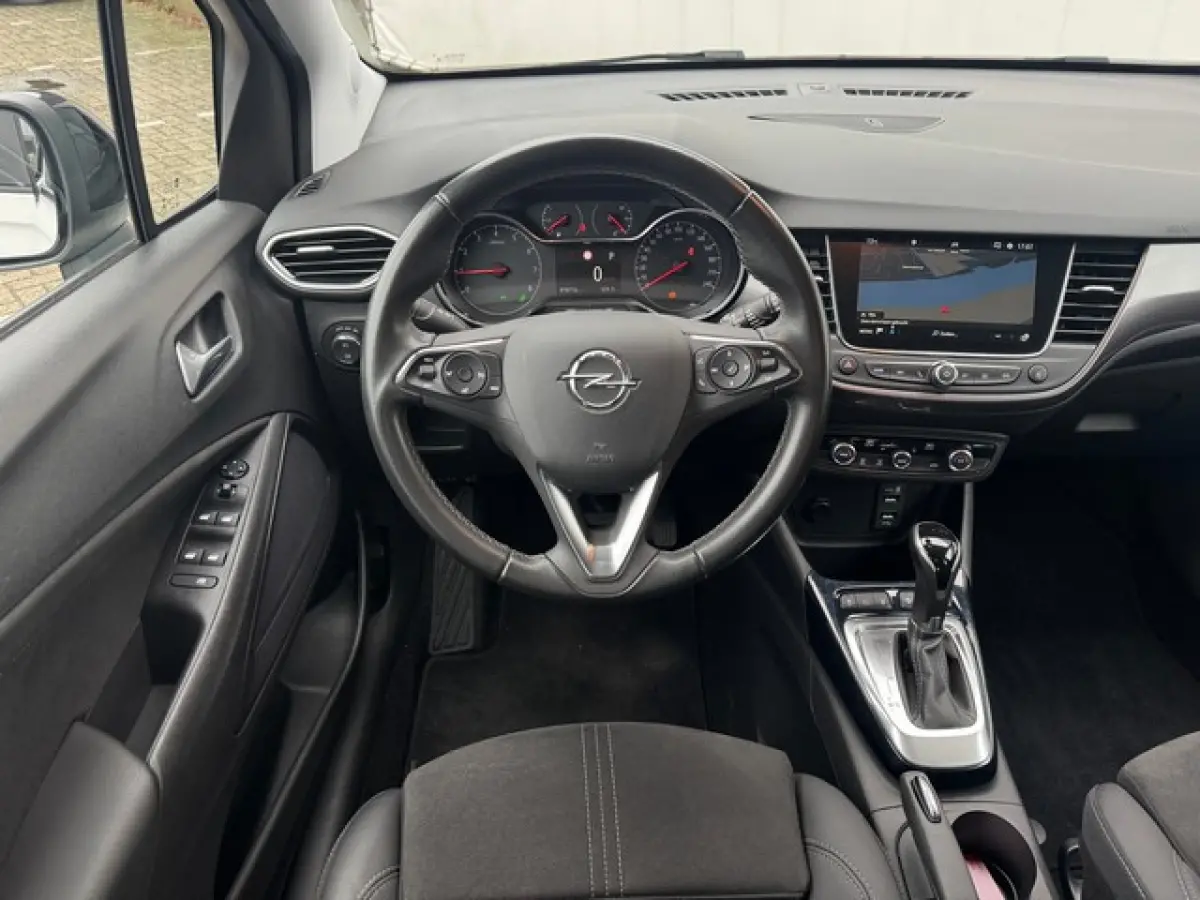 1.2 Turbo Ultimate Automaat met Navi/Camera, AGR/Alcantara, Climate Controle