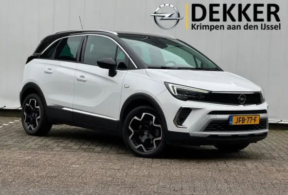 1.2 Turbo Ultimate Automaat met Navi/Camera, AGR/Alcantara, Climate Controle