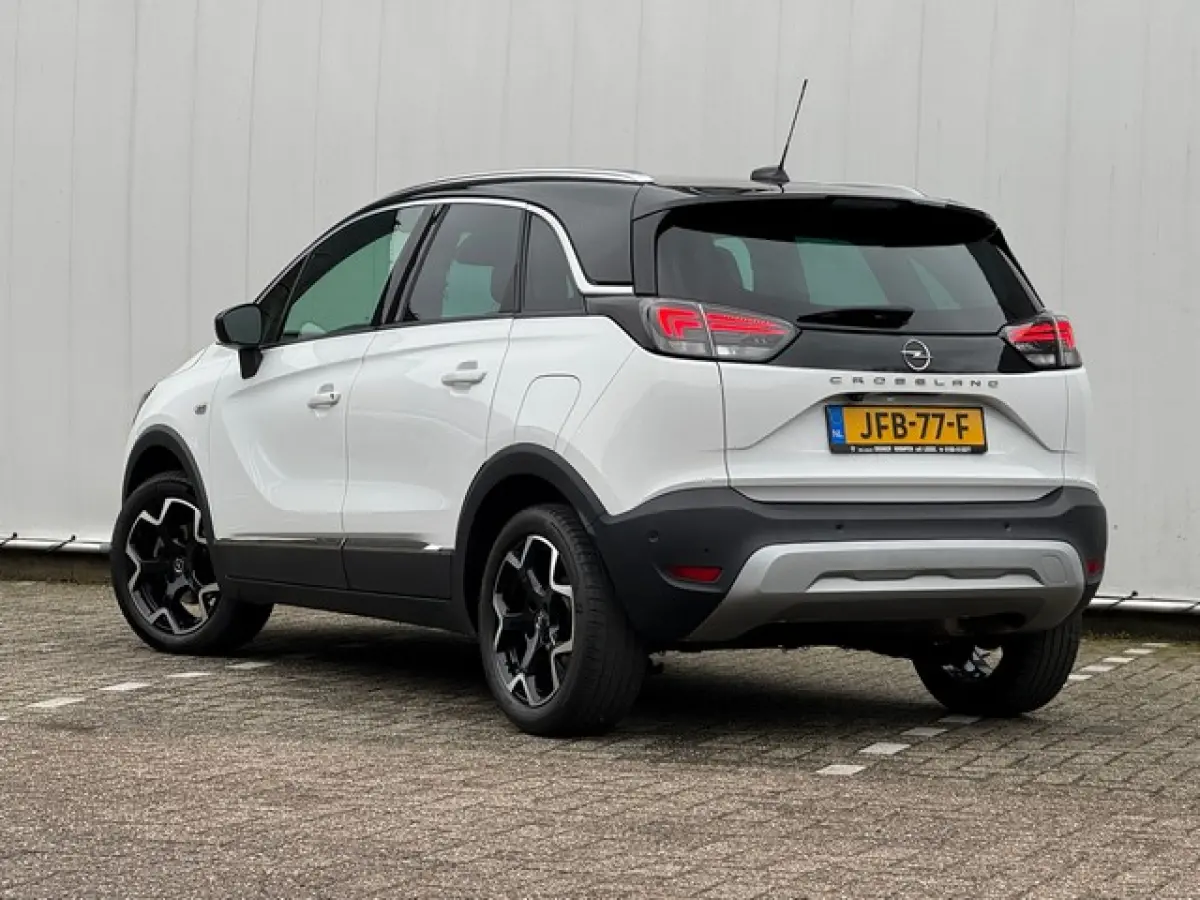 1.2 Turbo Ultimate Automaat met Navi/Camera, AGR/Alcantara, Climate Controle