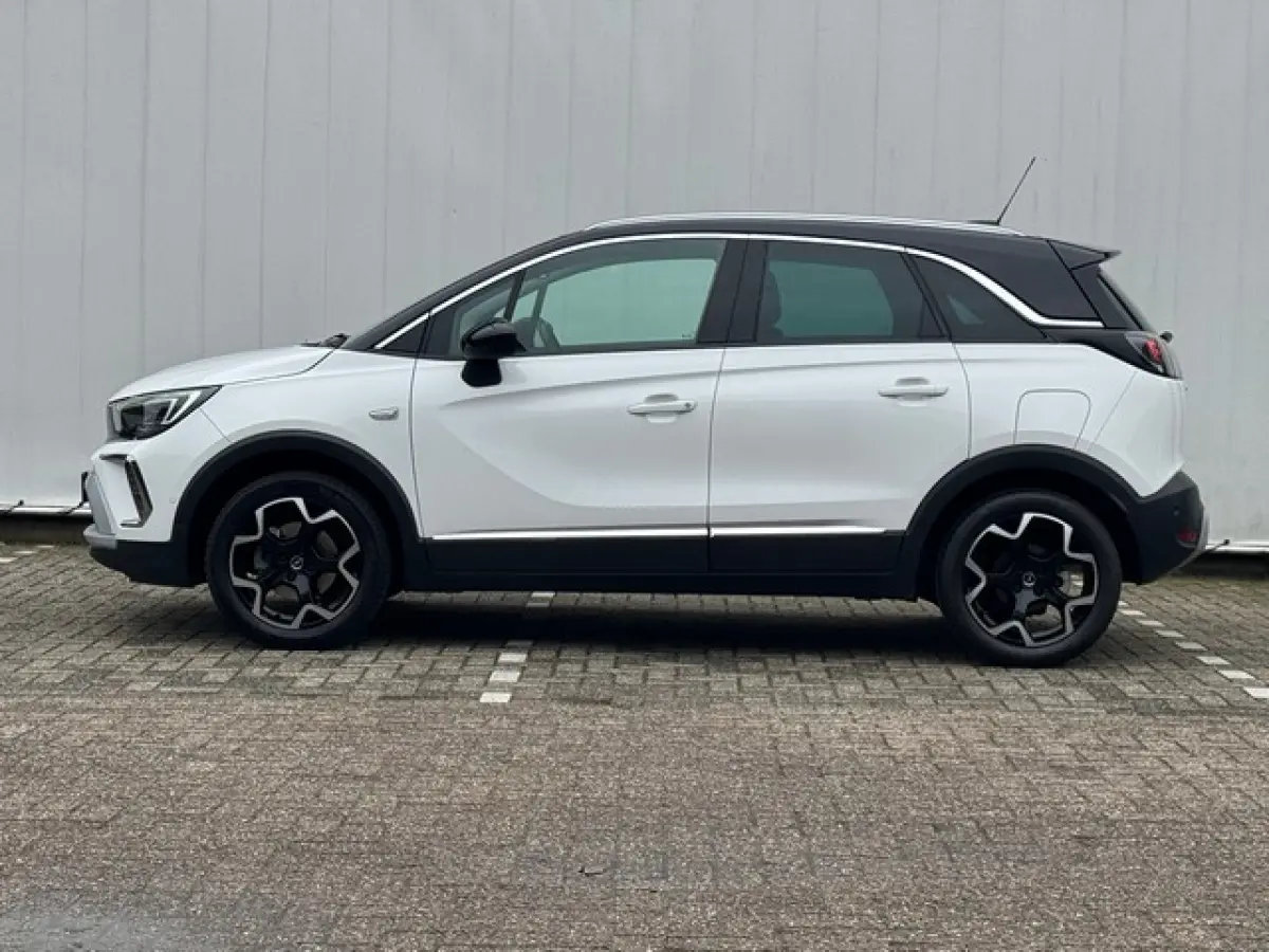 1.2 Turbo Ultimate Automaat met Navi/Camera, AGR/Alcantara, Climate Controle
