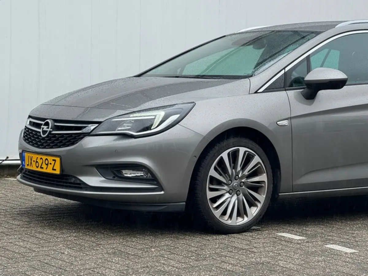 1.4 Turbo Innovation met Navi/Camera, 18inch, Elek.A.Klep, 1e Eigenaar!