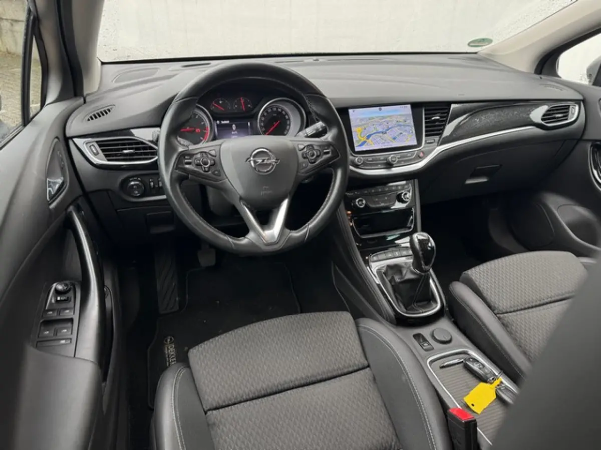 1.4 Turbo Innovation met Navi/Camera, 18inch, Elek.A.Klep, 1e Eigenaar!