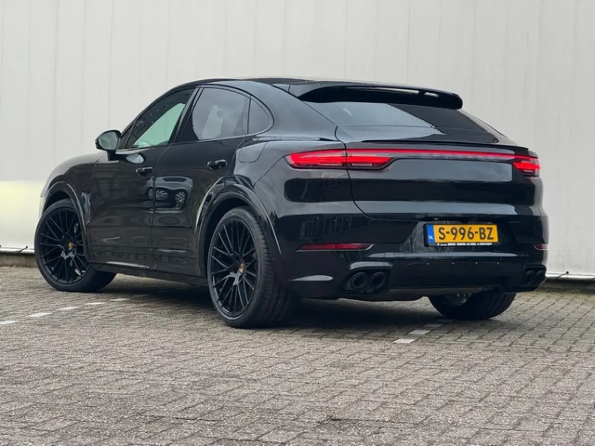 3.0 E-Hybrid met Sport Design, Soft-Close,  22inch, Luchtvering, Bose, LED