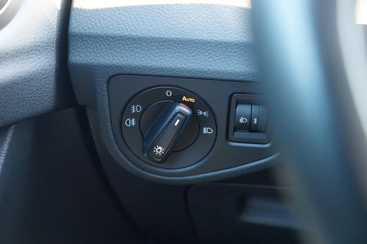 1.6 TDI Comfortline AUTOMAAT | Reflex Silver | Navi/Cruise/Trekhaak/Stoelverwarming - Keurig!