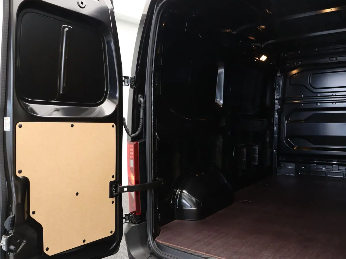 Nismo + | Alleen Bij ABD! | 0% Rente | 5 Jaar Garantie | Nissan Motorsport | 2000KG Trekgewicht | Tot 460Km Actieradius | Laadruimepakket |