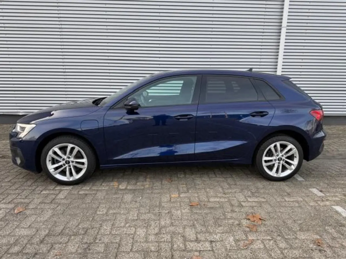 40 TFSI e Advanced edition,trekhaak,Carplay,Navigatie,Cruisecontrol,Parkeersensoren,LED