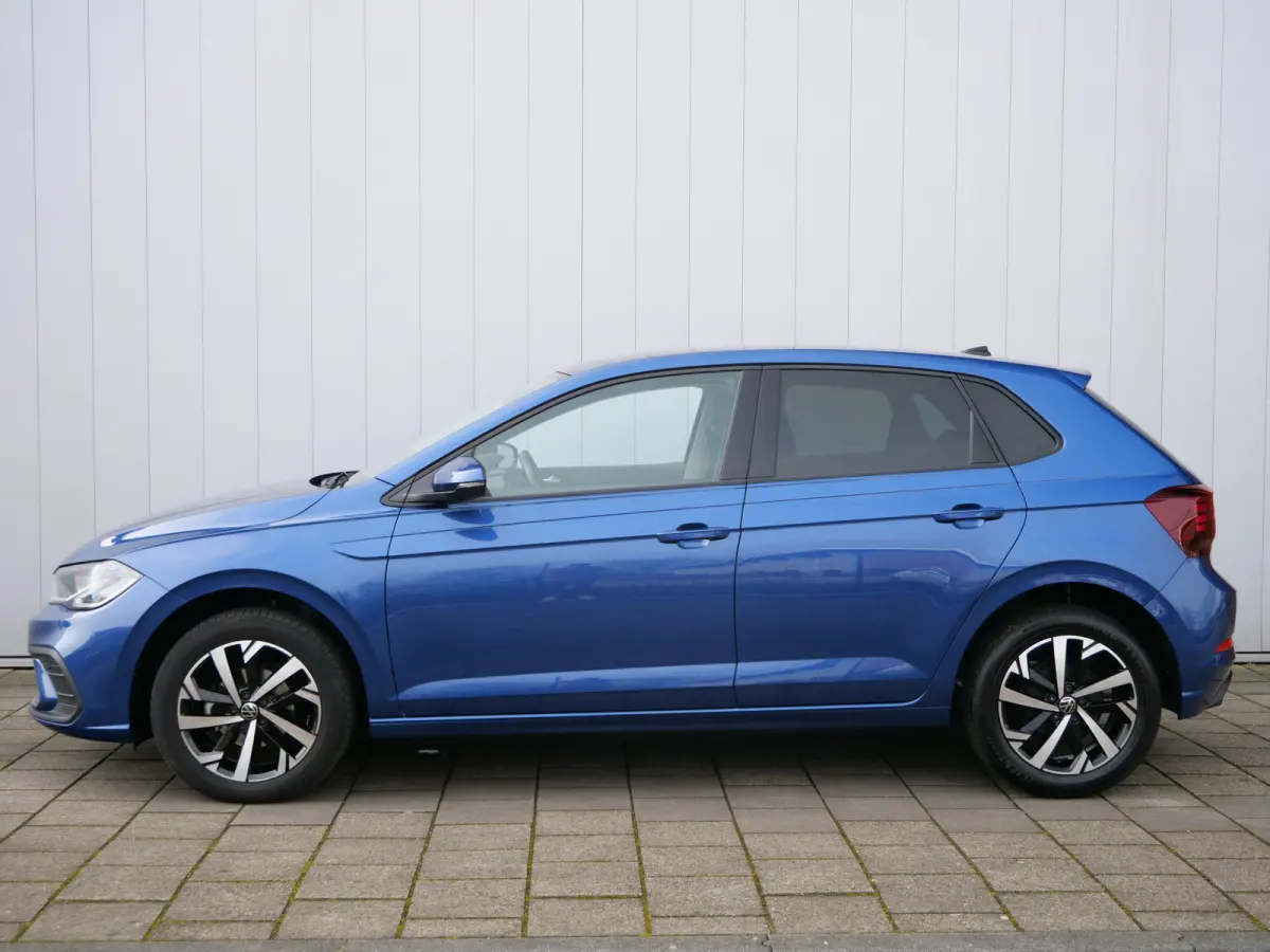 1.0 TSI Life Edition 96 Pk Automaat Apple Carplay / DAB / Camera / PDC / Climate control