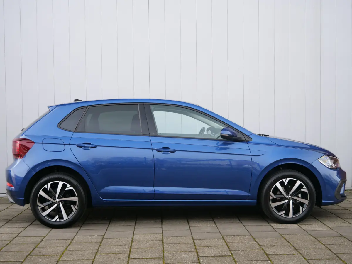 1.0 TSI Life Edition 96 Pk Automaat Apple Carplay / DAB / Camera / PDC / Climate control