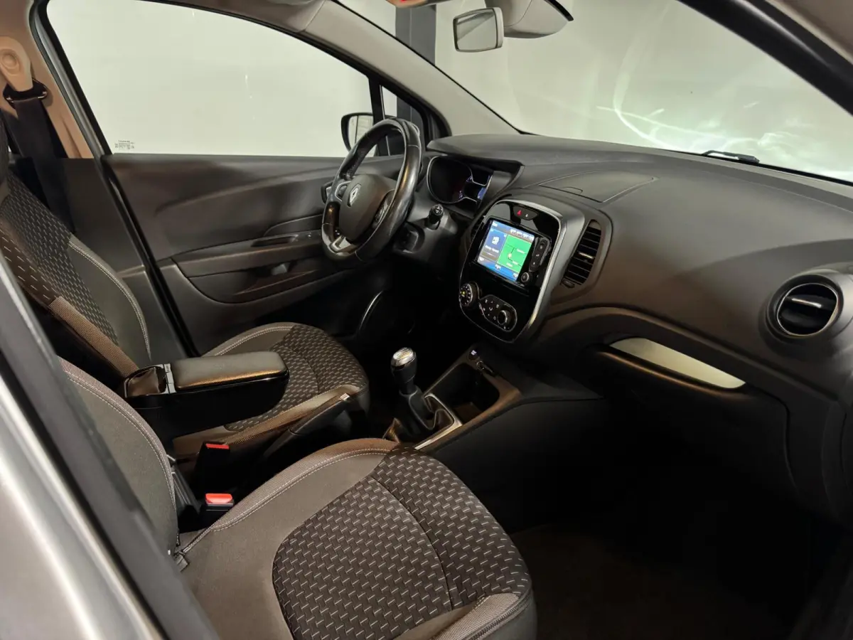 0.9 TCe Intens CAM KEYLESS PDC NAVI