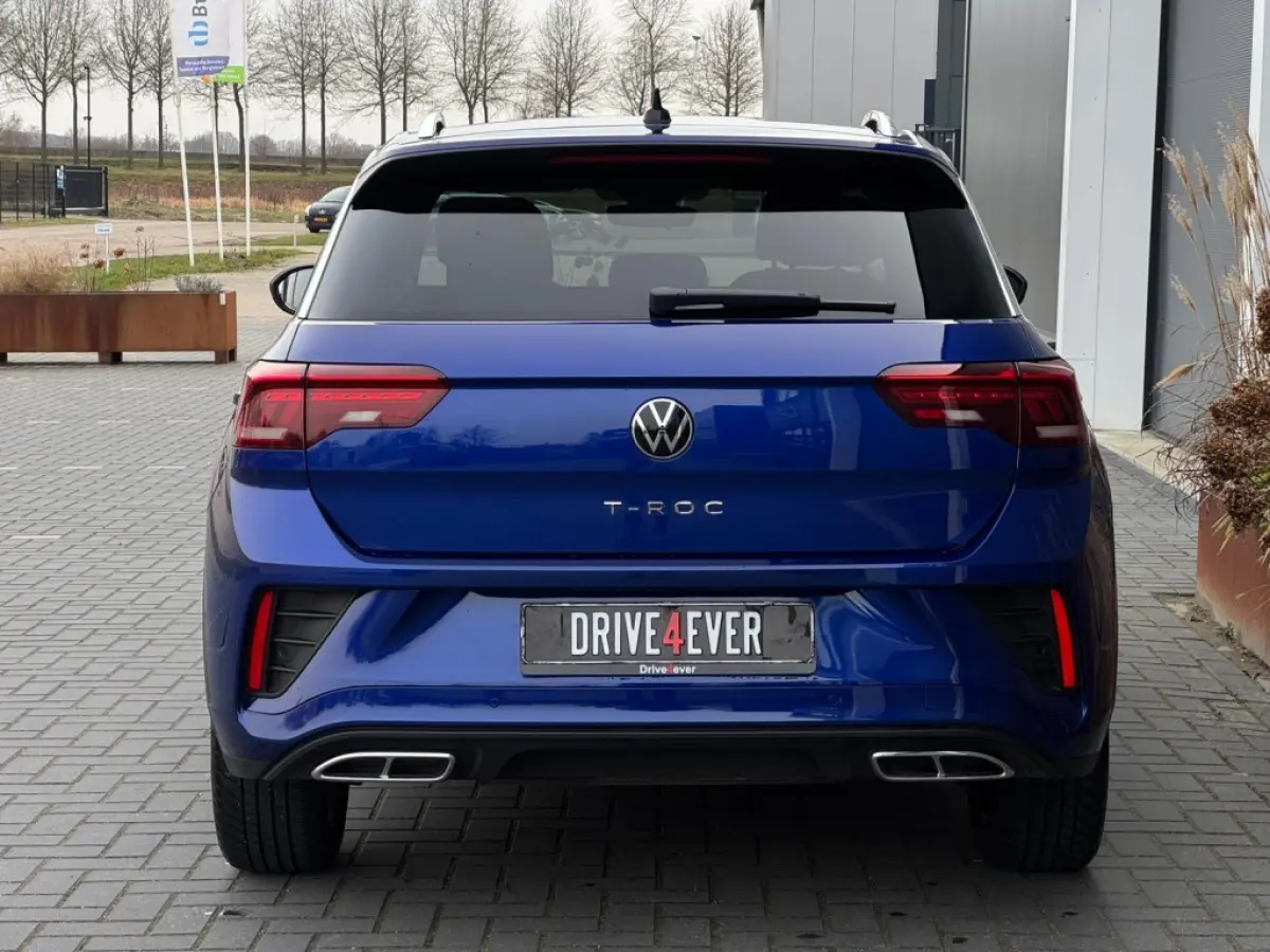 1.5 TSI R-Line 11-2025 IQ LIGHT NAVI CAMERA CLIMATE SPORTVELGEN