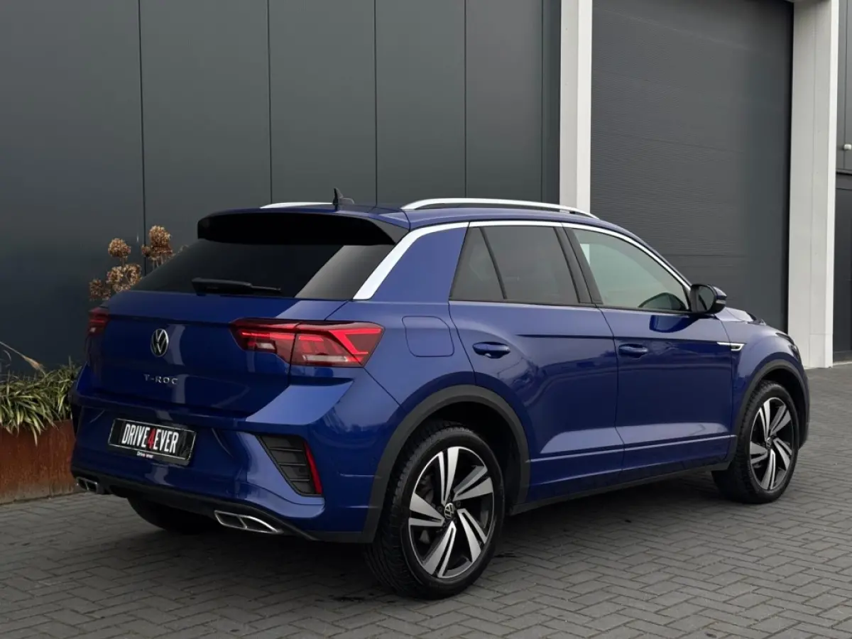 1.5 TSI R-Line 11-2025 IQ LIGHT NAVI CAMERA CLIMATE SPORTVELGEN