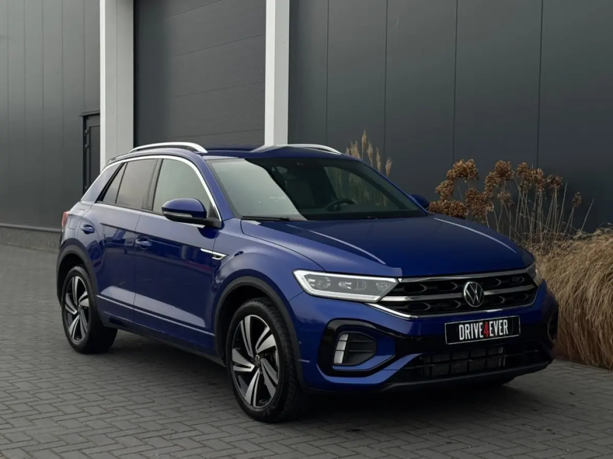 1.5 TSI R-Line 11-2025 IQ LIGHT NAVI CAMERA CLIMATE SPORTVELGEN