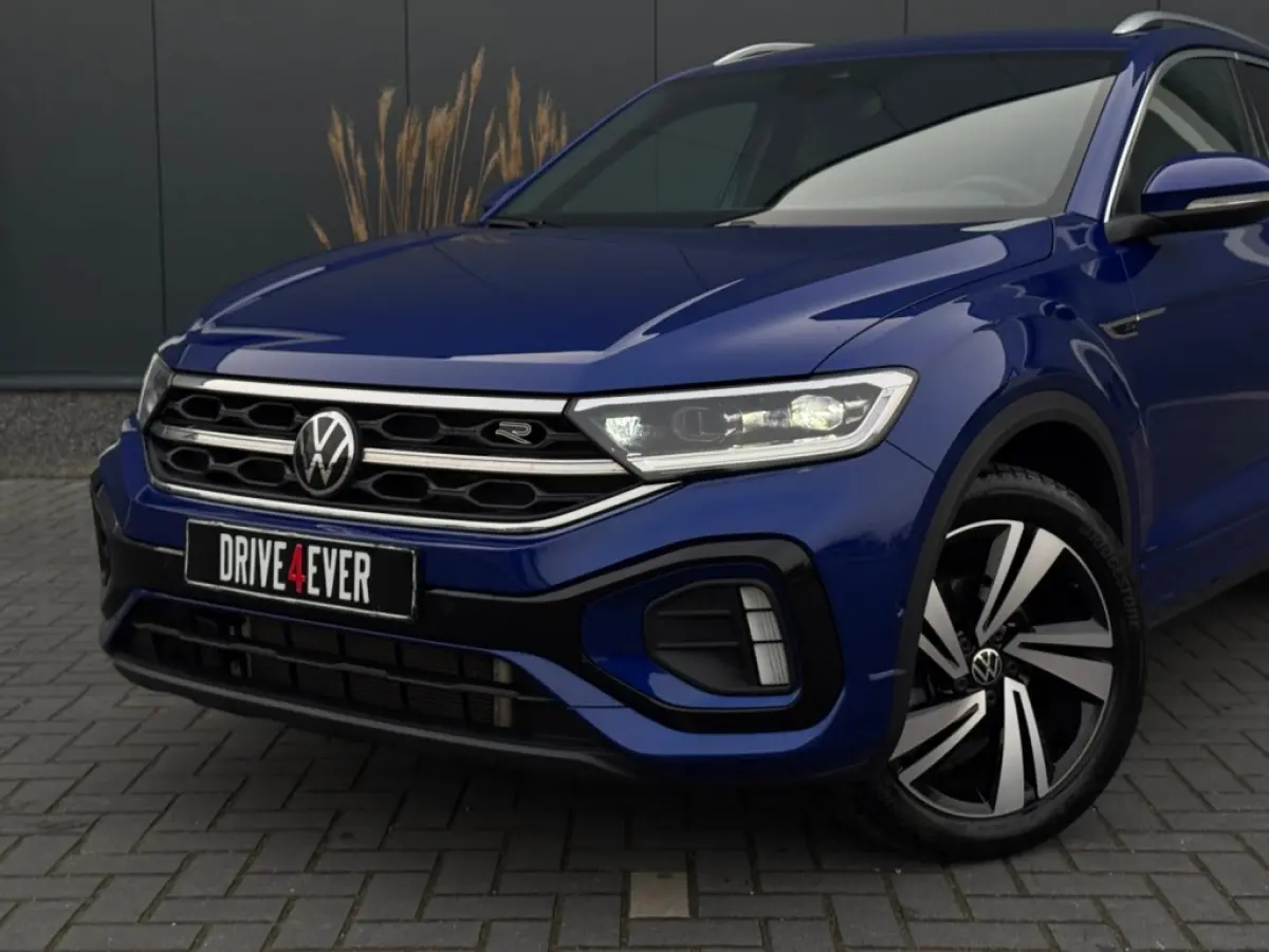 1.5 TSI R-Line 11-2025 IQ LIGHT NAVI CAMERA CLIMATE SPORTVELGEN
