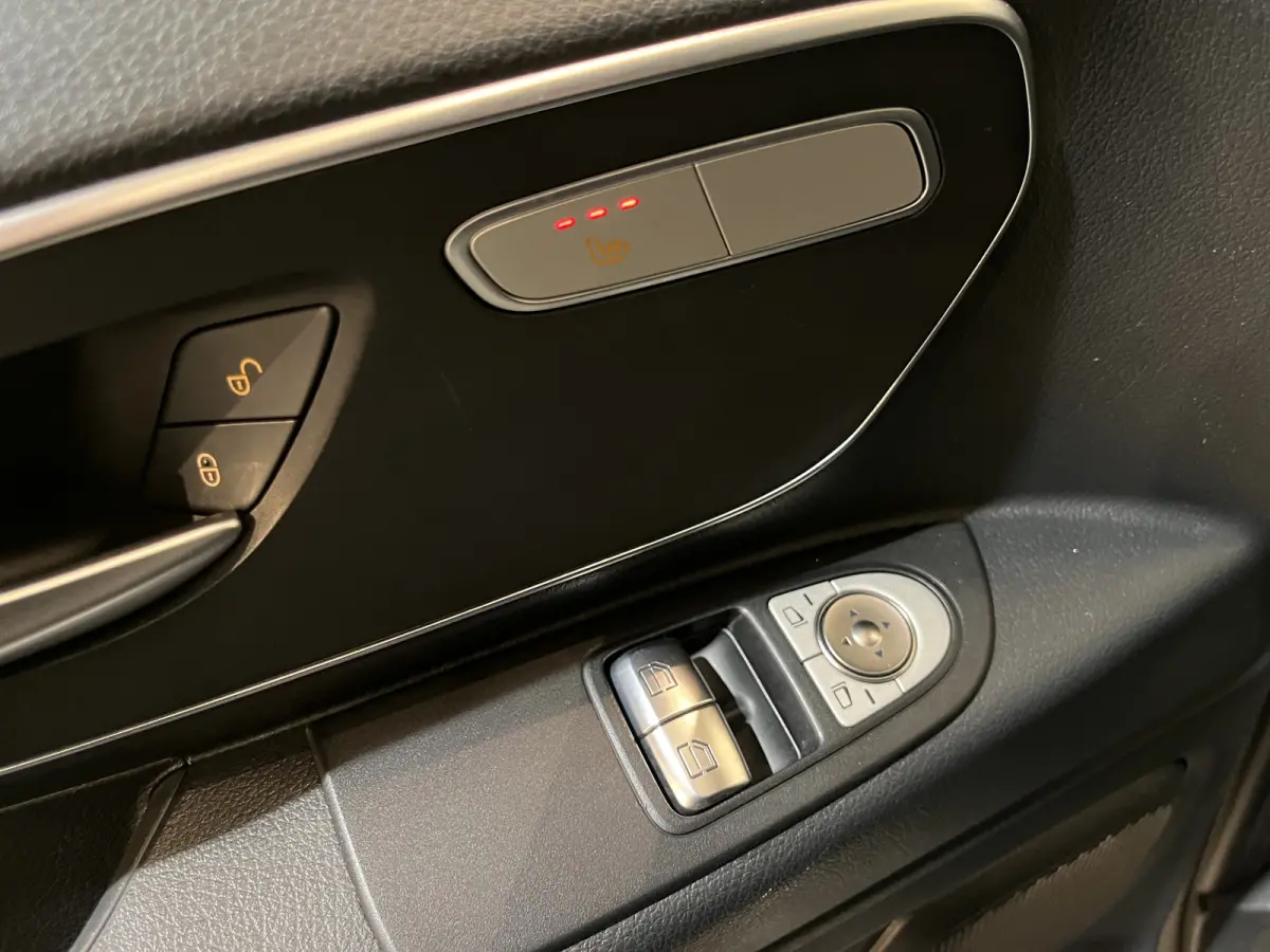114 CDI Lang Servicebus / Sortimo Inrichting / Euro 6 / Airco / Cruise Control / PDC / Trekhaak / Klep / 3-Zits