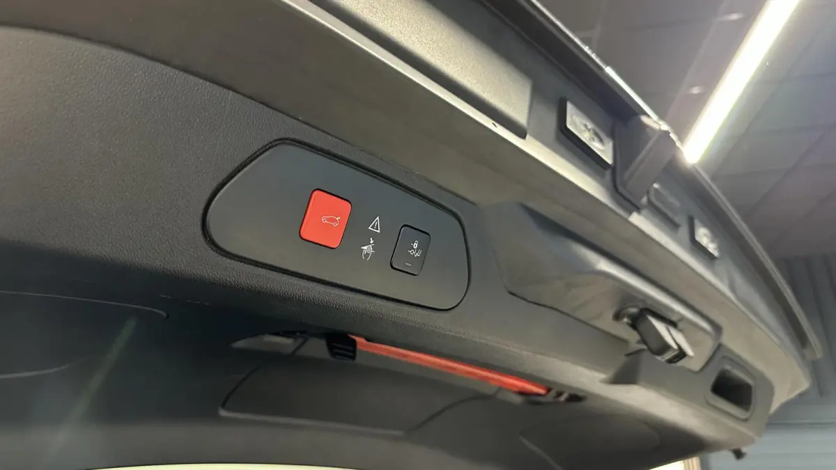 1.2 Turbo Business Executive AUTOMAAT CAMERA CARPLAY LM NAVI ECC CRUISE.