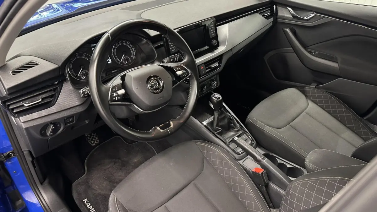 1.0 TSI Ambition CAMERA CARPLAY LED CRUISE DAB.