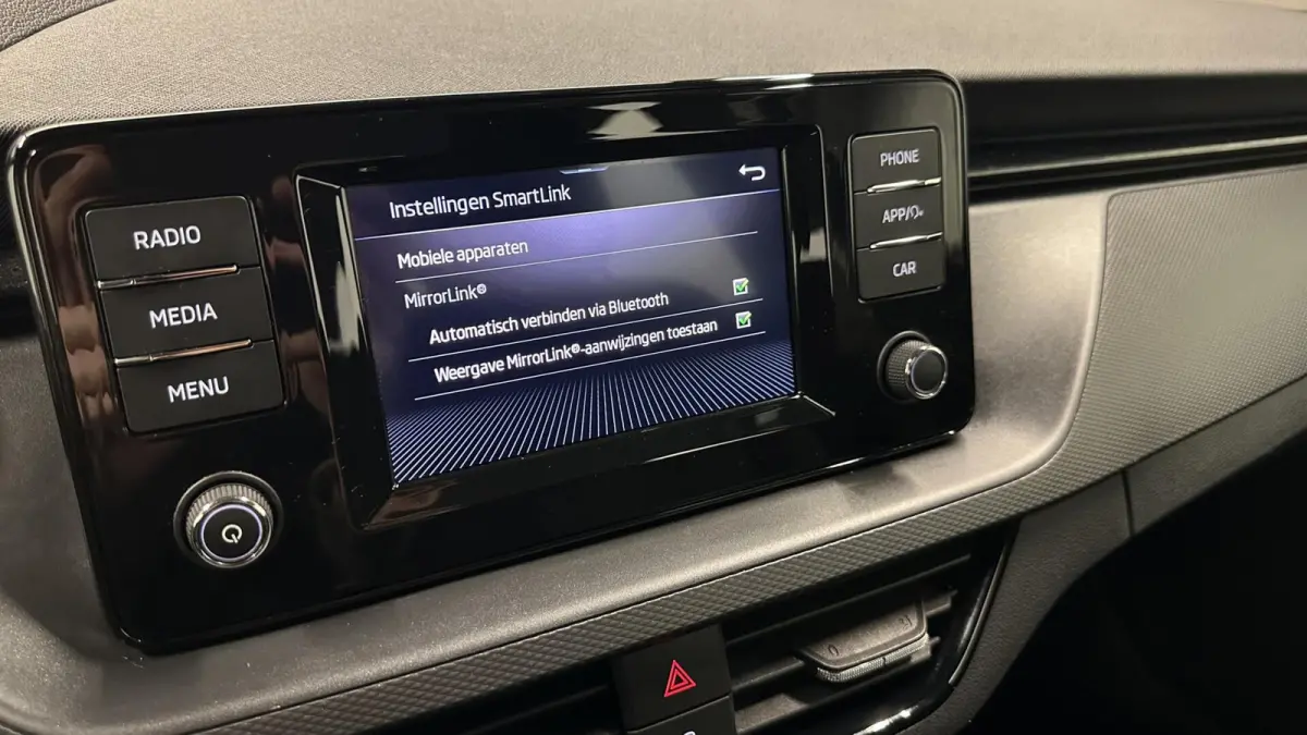 1.0 TSI Ambition CAMERA CARPLAY LED CRUISE DAB.