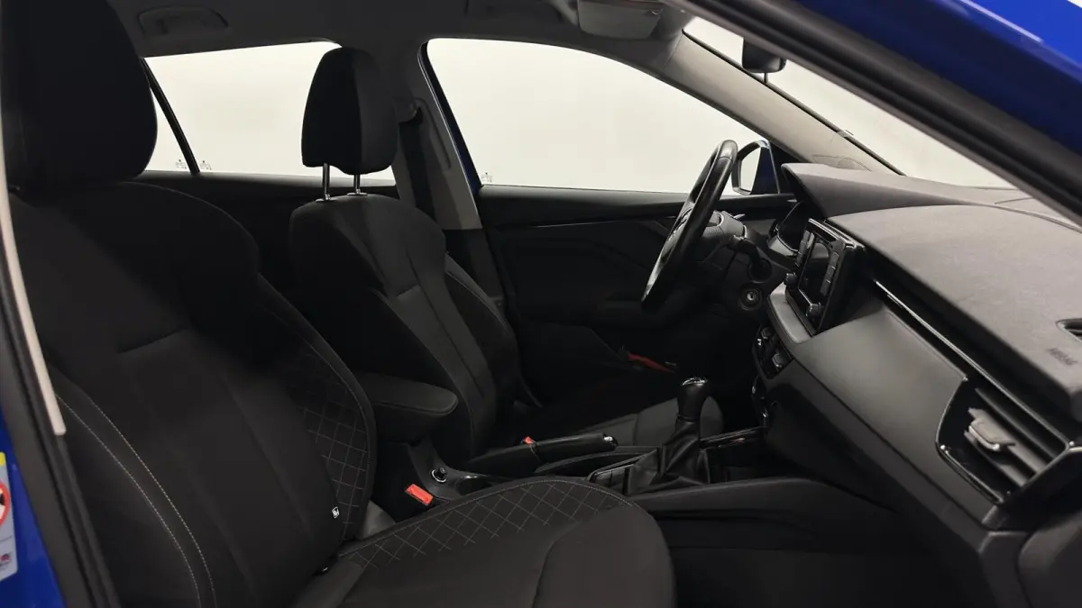 1.0 TSI Ambition CAMERA CARPLAY LED CRUISE DAB.