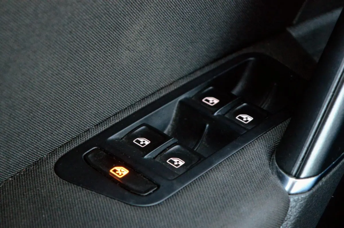 1.6 TDI Business Edition R Connected