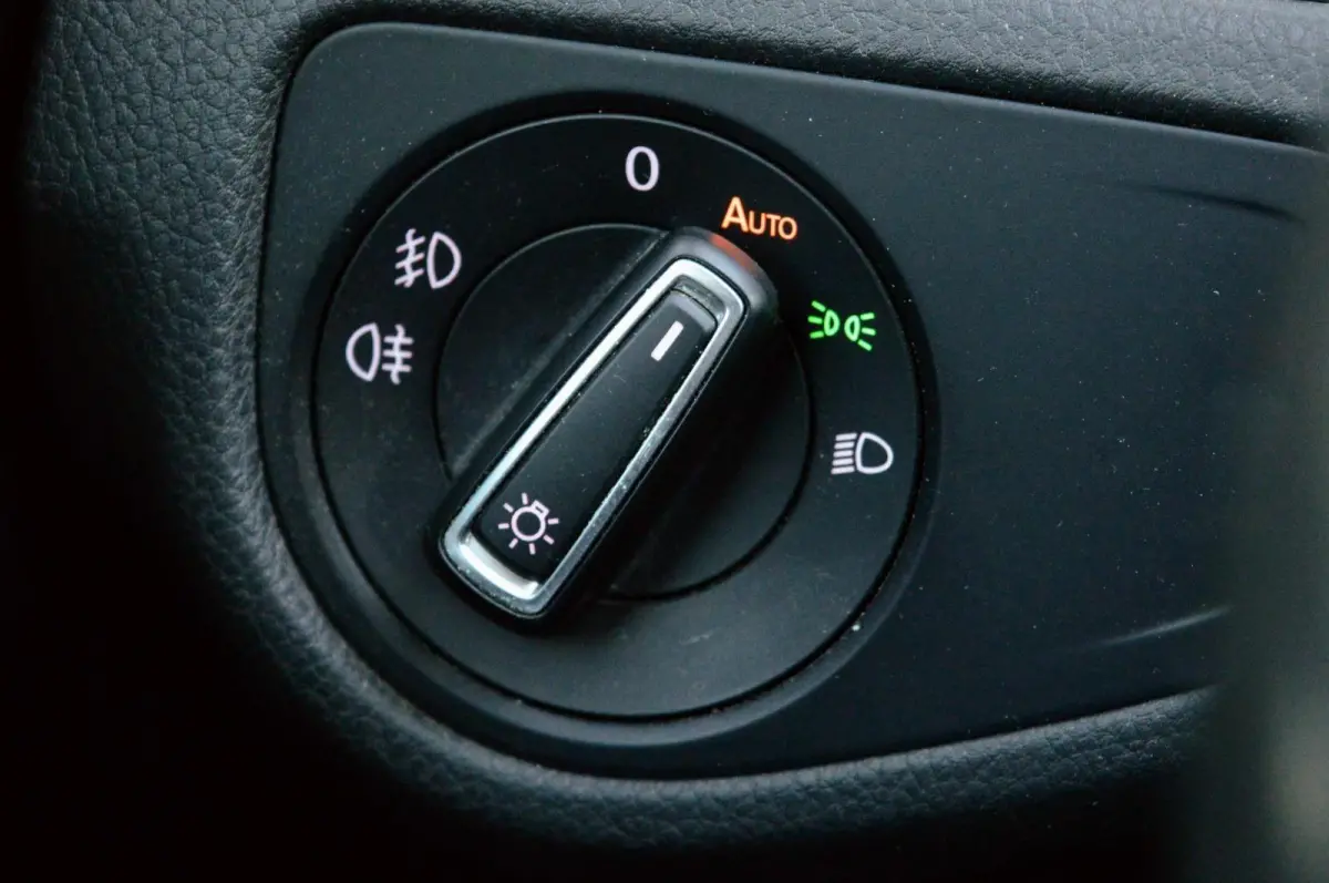 1.6 TDI Business Edition R Connected